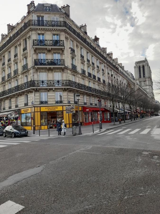 Cosy 2 Pieces Typiquement Parisien A Notre-Dameアパートメント エクステリア 写真