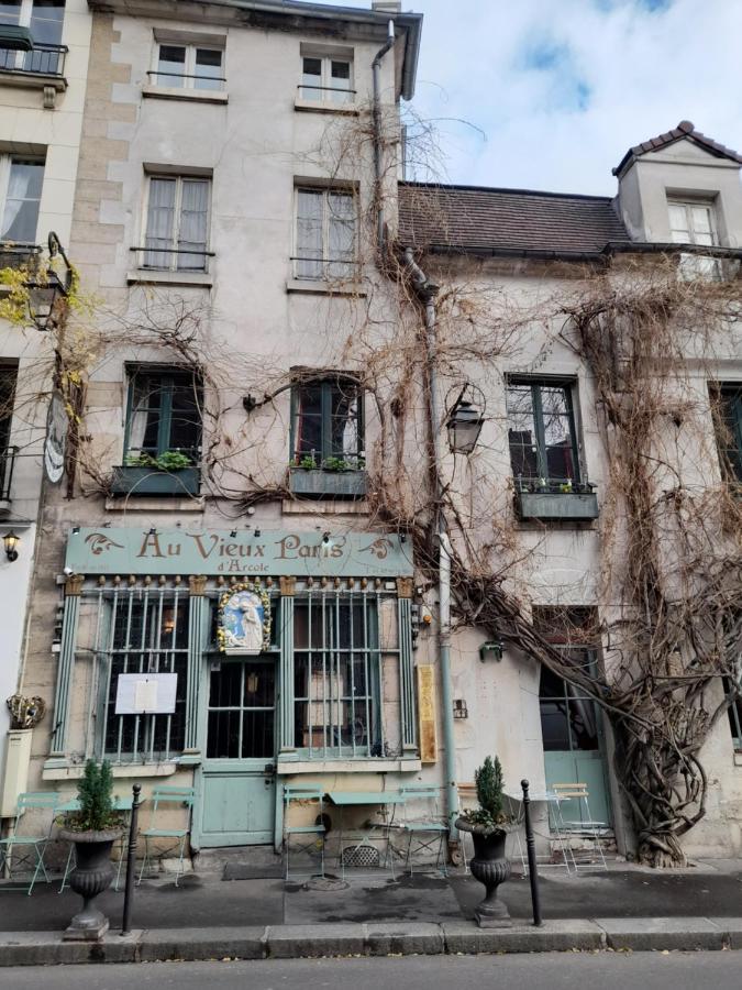 Cosy 2 Pieces Typiquement Parisien A Notre-Dameアパートメント エクステリア 写真