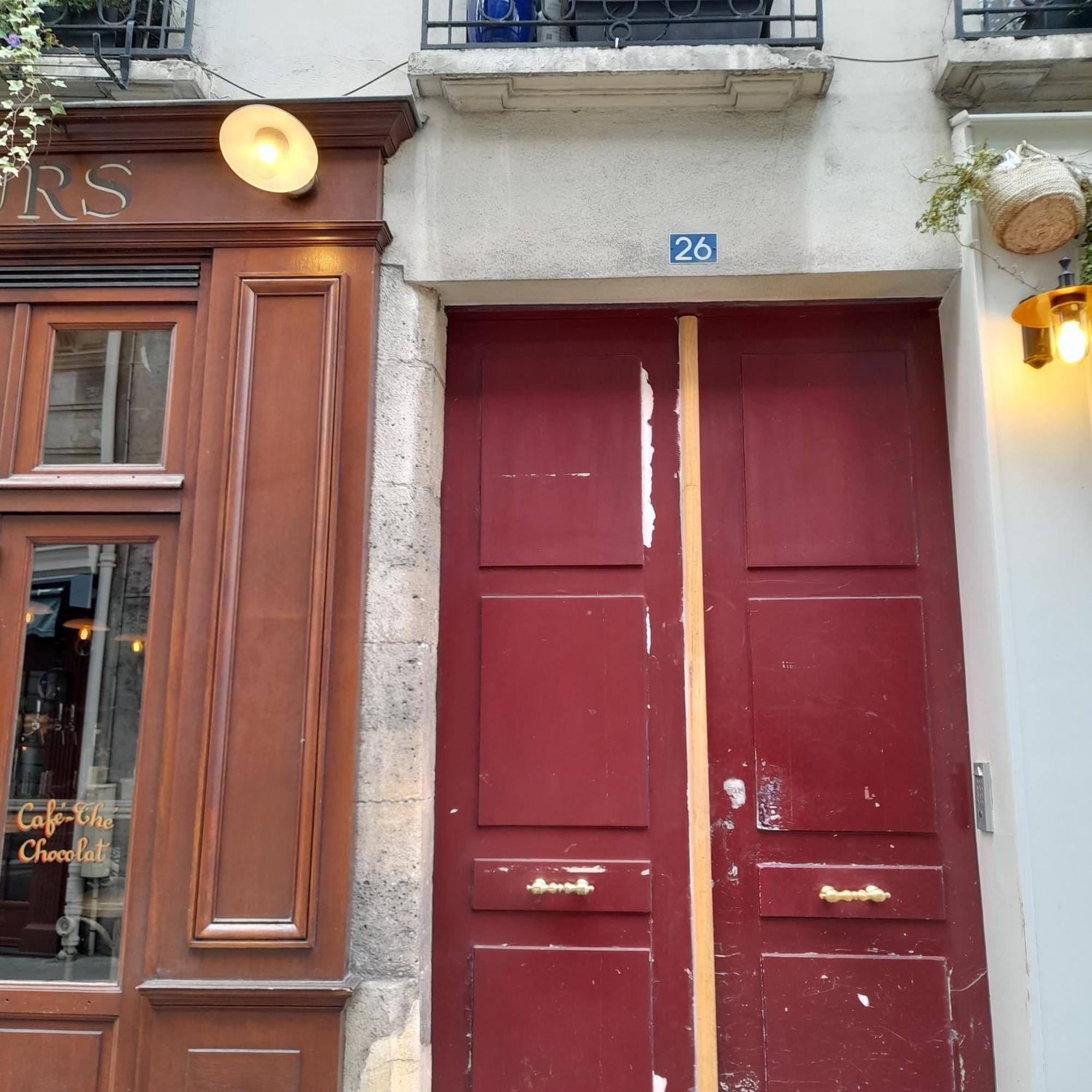 Cosy 2 Pieces Typiquement Parisien A Notre-Dameアパートメント エクステリア 写真